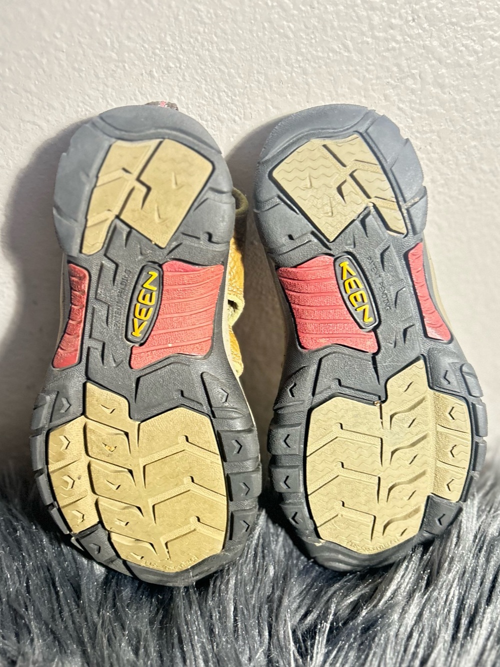 KEEN Newport Waterproof Leather Hiking Sport Sandal Closed Toe Sandals Sz 5 - Picture 8 of 9
